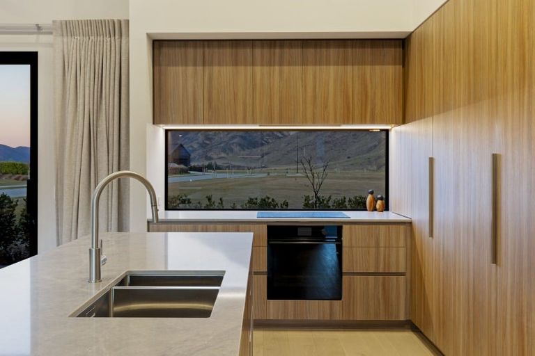 Photo of property in Kawarau Heights, 71 Kawarau Heights Boulevard, Lake Hayes, Queenstown, 9304