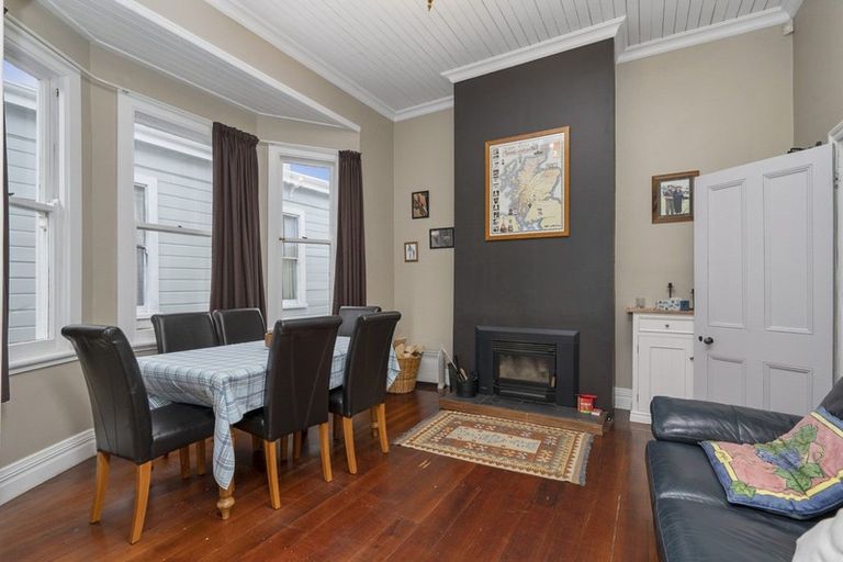 Photo of property in 17 Waldegrave Street, Palmerston North, 4410