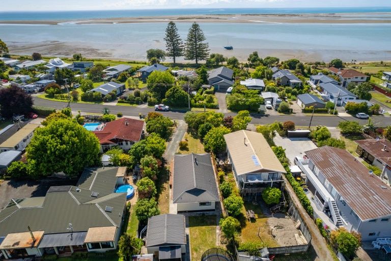 Photo of property in 18 Trewavas Street, Motueka, 7120