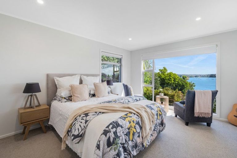 Photo of property in 26 Falstaff Place, Half Moon Bay, Auckland, 2012
