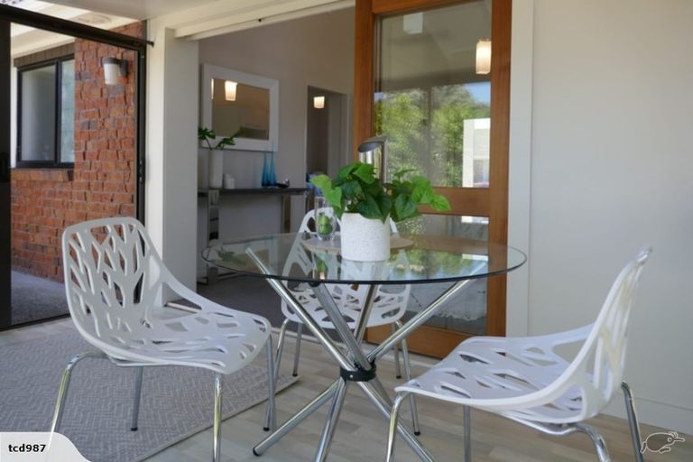 Photo of property in 3 Bellbird Place, Orewa, 0931