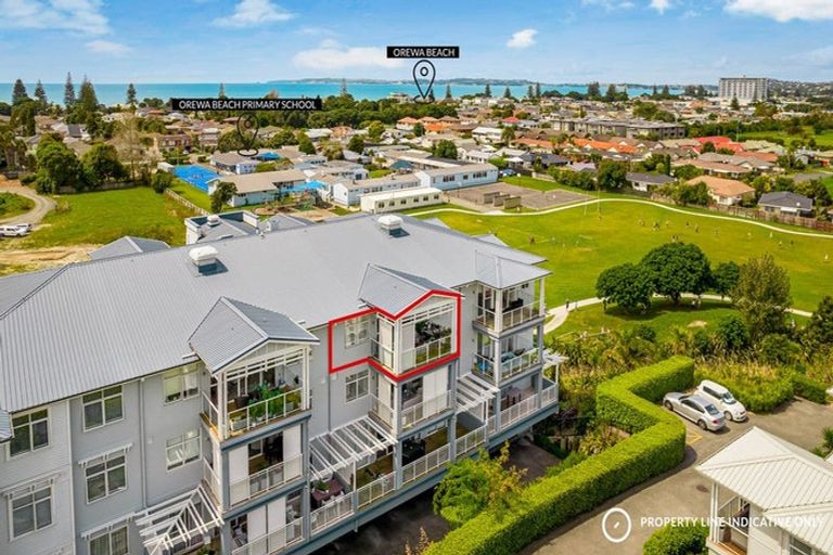Photo of property in 106 Rewa Rewa Lane, Orewa, 0931