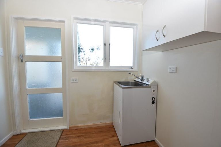 Photo of property in 53 Richmond Road, Carterton, 5713