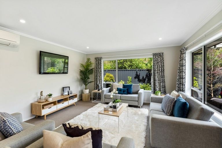 Photo of property in 29 Somerby Mews, Silverstream, Upper Hutt, 5019