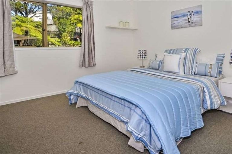 Photo of property in 1/78 Oaktree Avenue, Browns Bay, Auckland, 0630