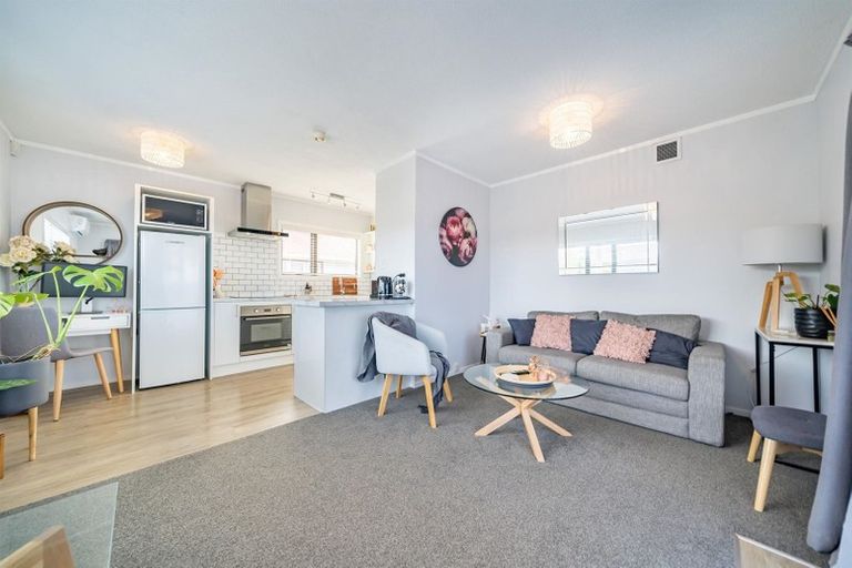 Photo of property in 12 Fitzherbert Road, Wainuiomata, Lower Hutt, 5014