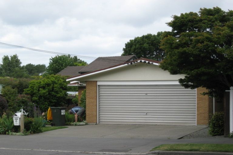 Photo of property in 284 Withells Road, Avonhead, Christchurch, 8042