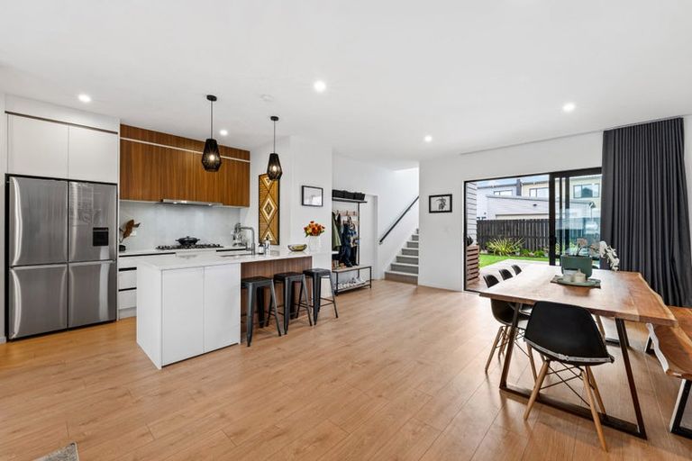 Photo of property in 21 Autumn Blaze Street, Hobsonville, Auckland, 0616