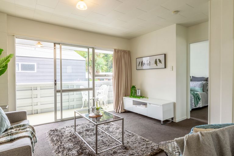 Photo of property in 4/6 Opoia Road, Hamilton East, Hamilton, 3216