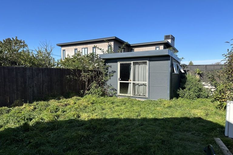 Photo of property in 20 Newall Avenue, Bryndwr, Christchurch, 8052
