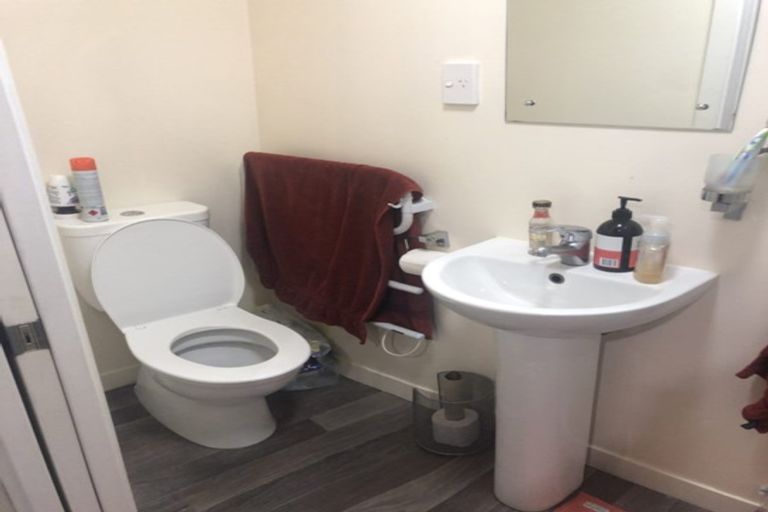 Photo of property in 5 Queen Street, Brighton, Dunedin, 9035