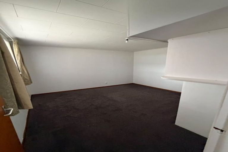 Photo of property in 2/513 Fergusson Drive, Trentham, Upper Hutt, 5018