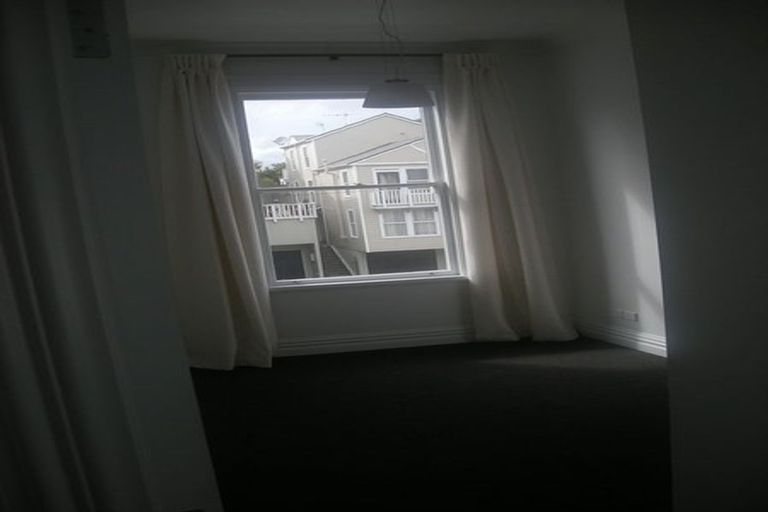 Photo of property in 270 The Terrace, Te Aro, Wellington, 6011
