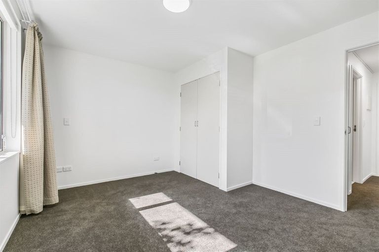 Photo of property in 2/23 Opito Way, East Tamaki, Auckland, 2013