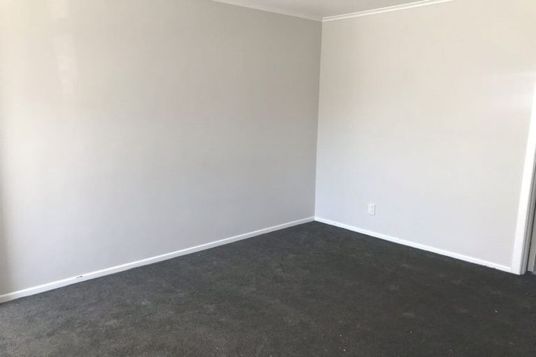 Photo of property in 211 Shirley Road, Papatoetoe, Auckland, 2025