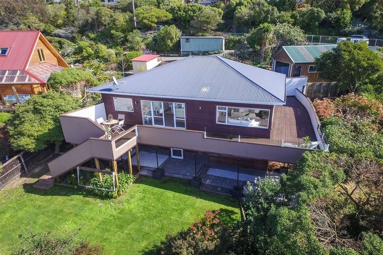 Photo of property in 71 Mount Pleasant Road, Mount Pleasant, Christchurch, 8081