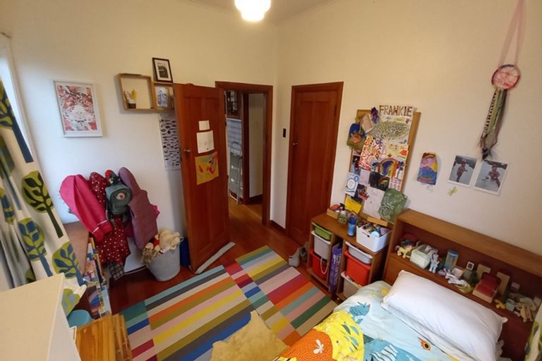 Photo of property in 1 Fair Crescent, Feilding, 4702