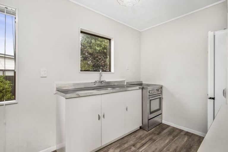 Photo of property in 2/3 William Street, Mangere East, Auckland, 2024