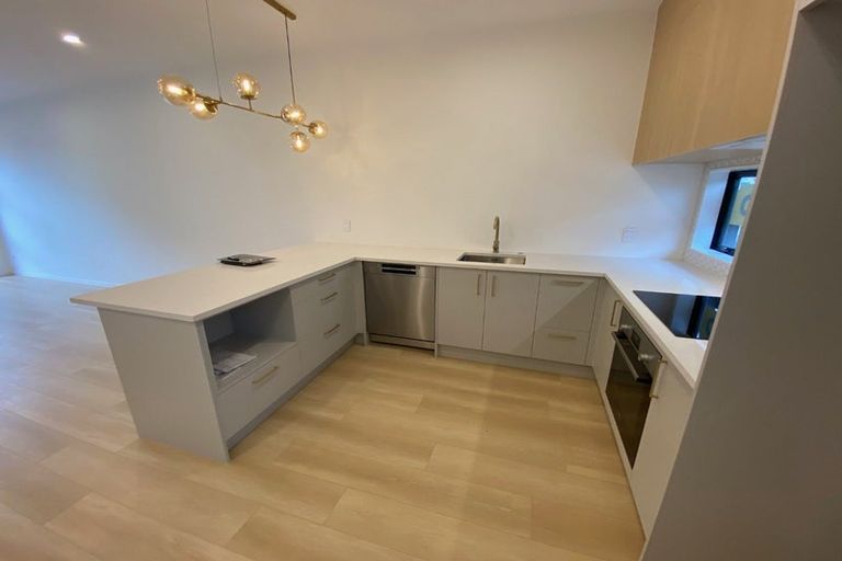 Photo of property in 7 Papa Takaro Lane, Flat Bush, Auckland, 2019