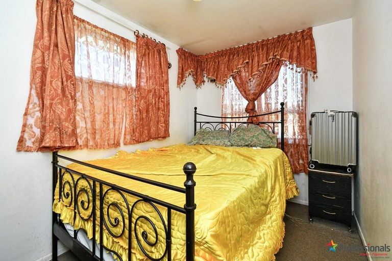 Photo of property in 9 Cooper Crescent, Otara, Auckland, 2023