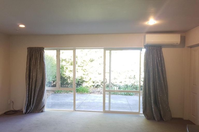 Photo of property in 92b Peverel Street, Riccarton, Christchurch, 8041