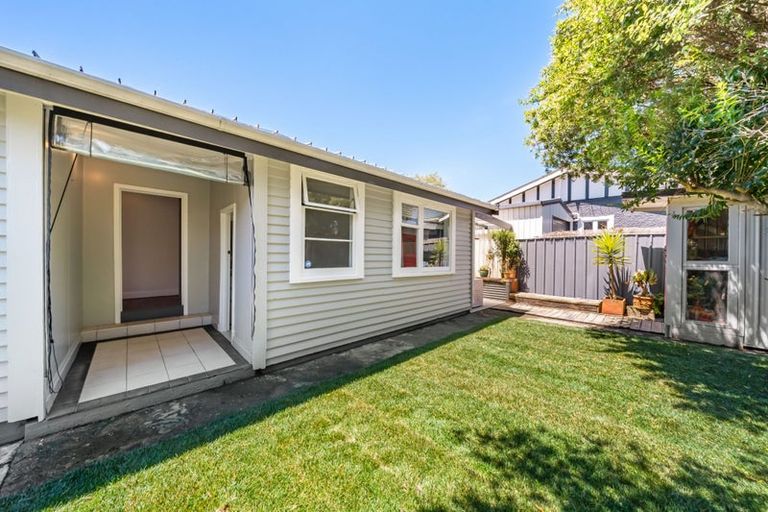 Photo of property in 69 Pine Avenue, Ebdentown, Upper Hutt, 5018