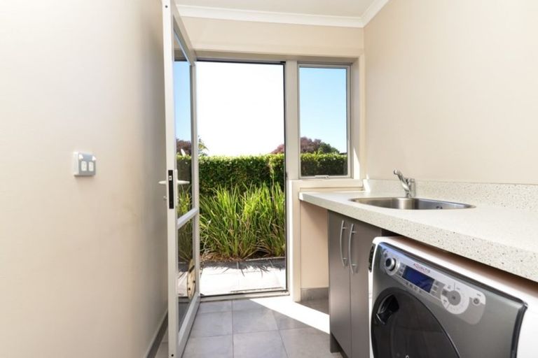 Photo of property in 8 Cabernet Close, Rototuna, Hamilton, 3210