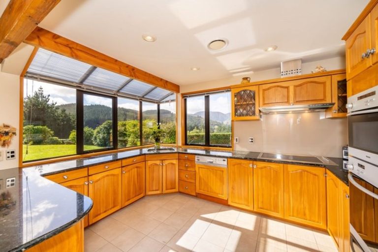 Photo of property in 25 Johnsons Road, Blue Mountains, Upper Hutt, 5371