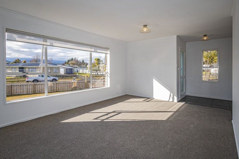 Photo of property in 10 Karamu Place, Ohakune, 4625