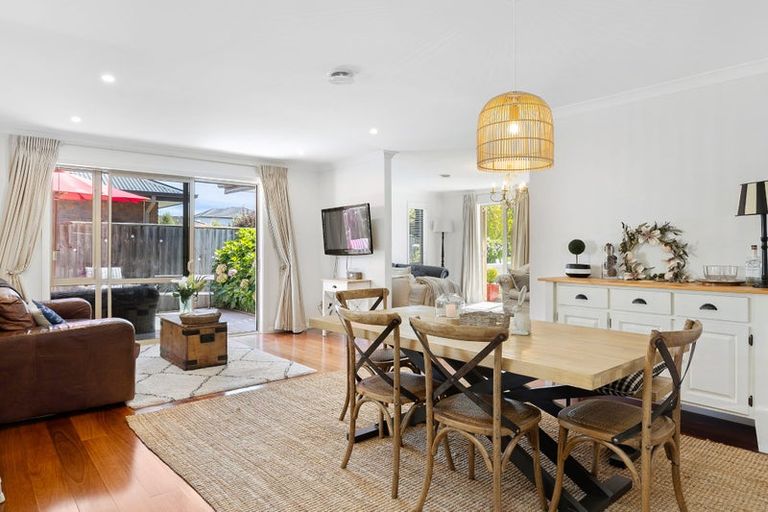 Photo of property in 3 Doncaster Place, Rangiora, 7400