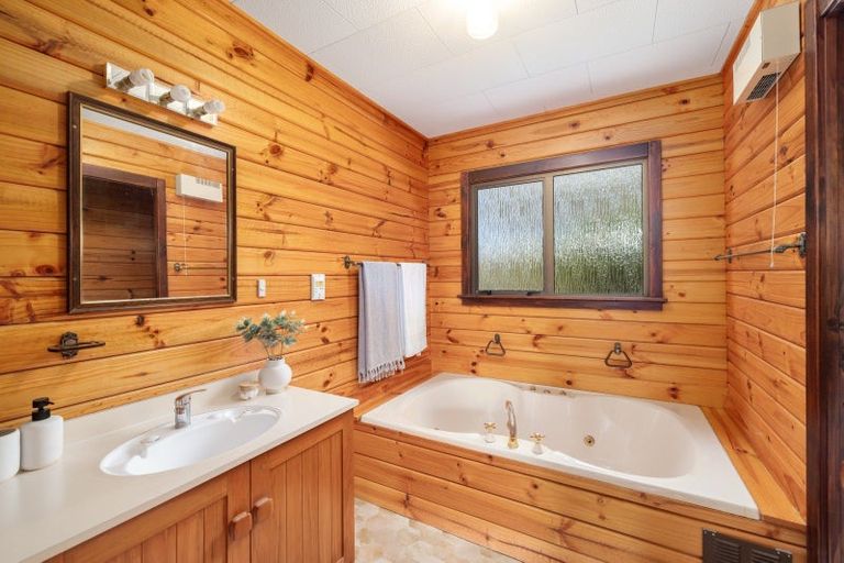 Photo of property in 12 Ranui Crescent, Diamond Harbour, Lyttelton, 8971