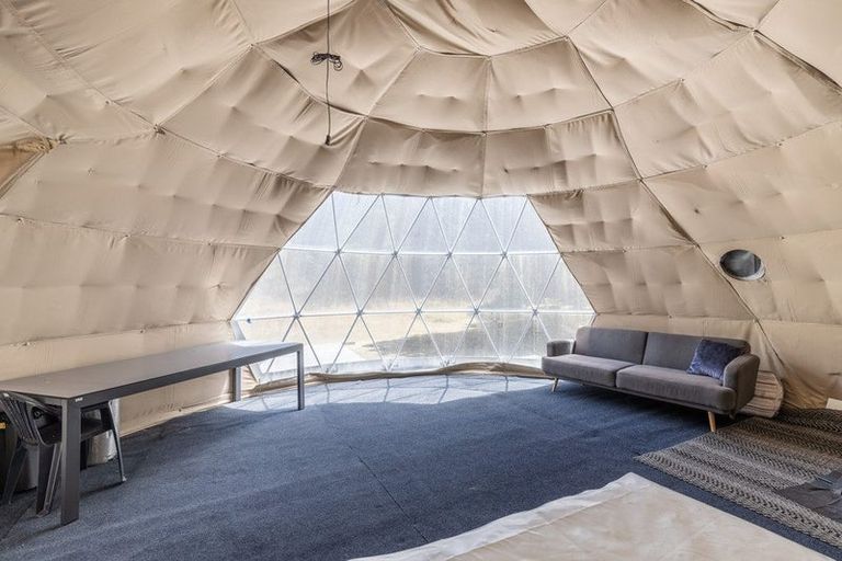 Photo of property in 97 Tangimoana Beach Road, Tangimoana, 4473