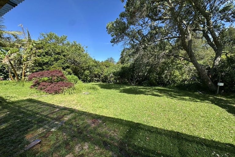 Photo of property in 260 Beach Road, Campbells Bay, Auckland, 0630
