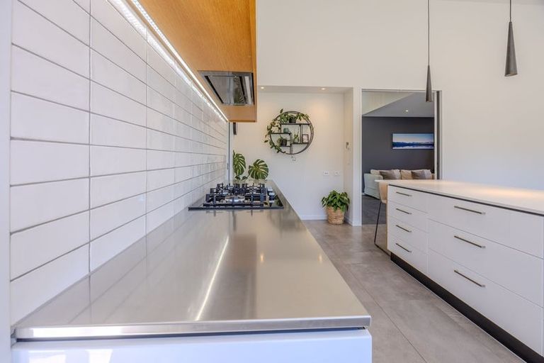 Photo of property in 87a Infinity Drive, Wanaka, 9305