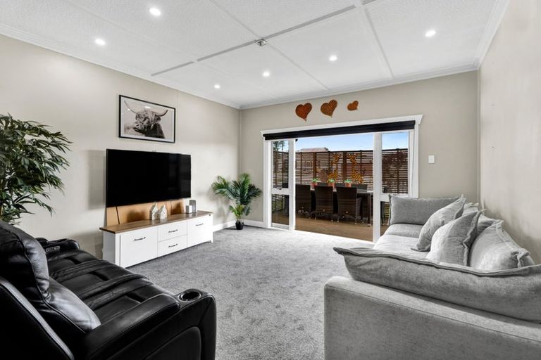 Photo of property in 39 Brown Street, Inglewood, 4330