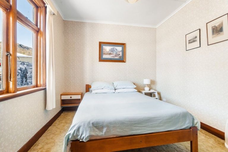 Photo of property in 22 Sunderland Street, Clyde, 9330