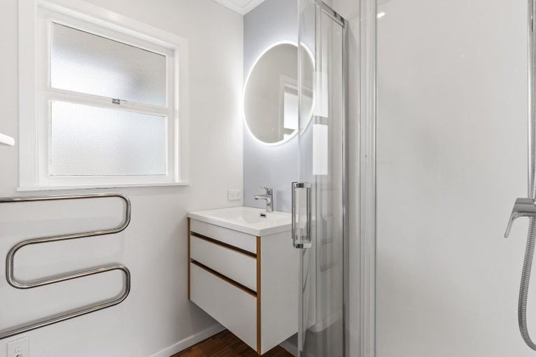 Photo of property in 1/42 Kawerau Avenue, Devonport, Auckland, 0624