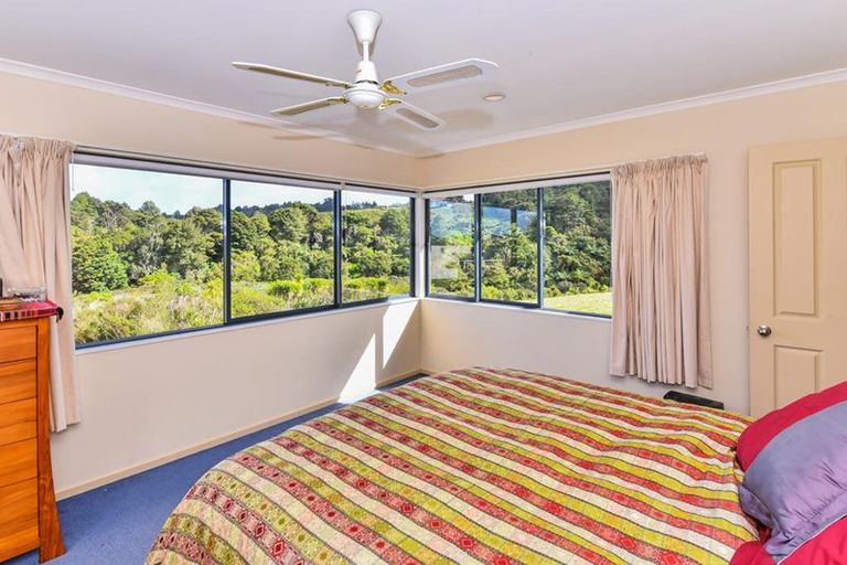 Photo of property in 6 Dawood Place, The Gardens, Auckland, 2105