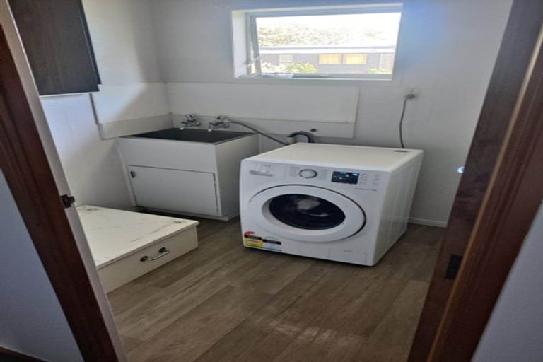 Photo of property in 20 Sunnypark Avenue, Rosehill, Papakura, 2113