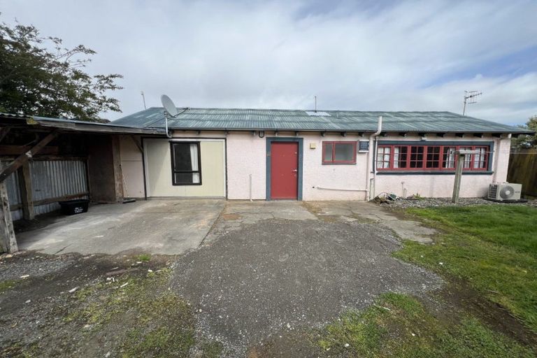 Photo of property in 24 Waldegrave Street, Palmerston North, 4410