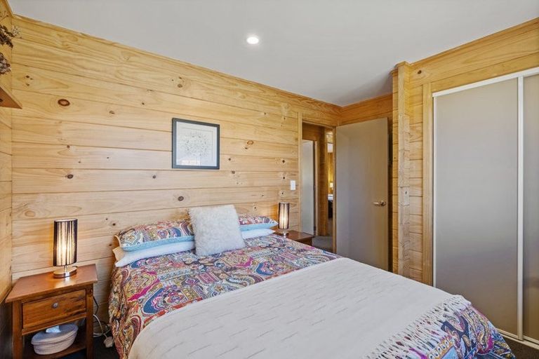 Photo of property in 16 Tennyson Close, Hanmer Springs, 7334