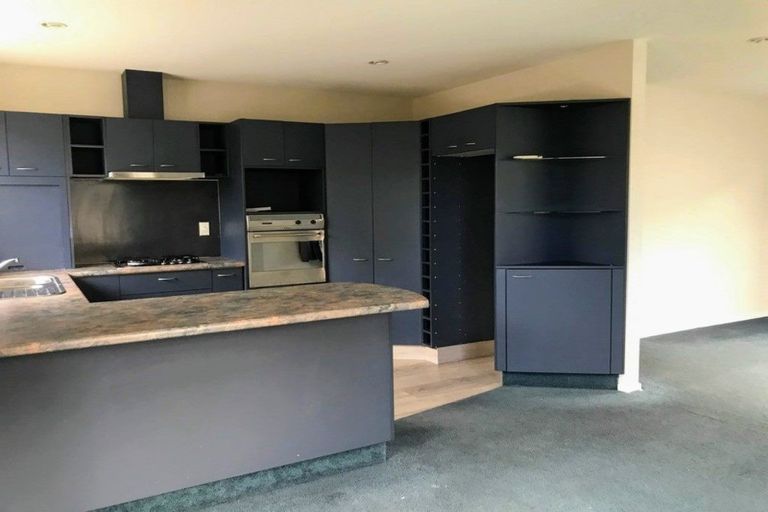 Photo of property in 61 Parade Court, Addington, Christchurch, 8024