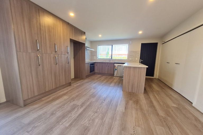 Photo of property in 2 Tika Street, Riccarton, Christchurch, 8041