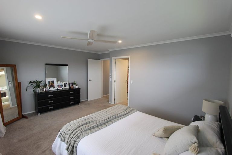 Photo of property in 22 Smith Street, Lepperton, New Plymouth, 4373