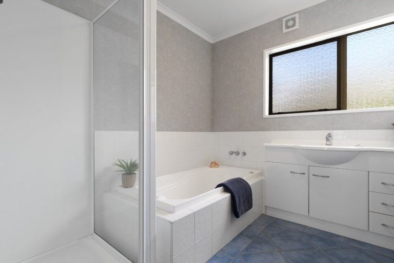 Photo of property in 26 Lindoch Avenue, Te Puna, Tauranga, 3174