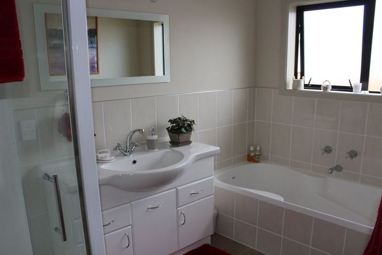 Photo of property in 16a Thompson Street, Leamington, Cambridge, 3432