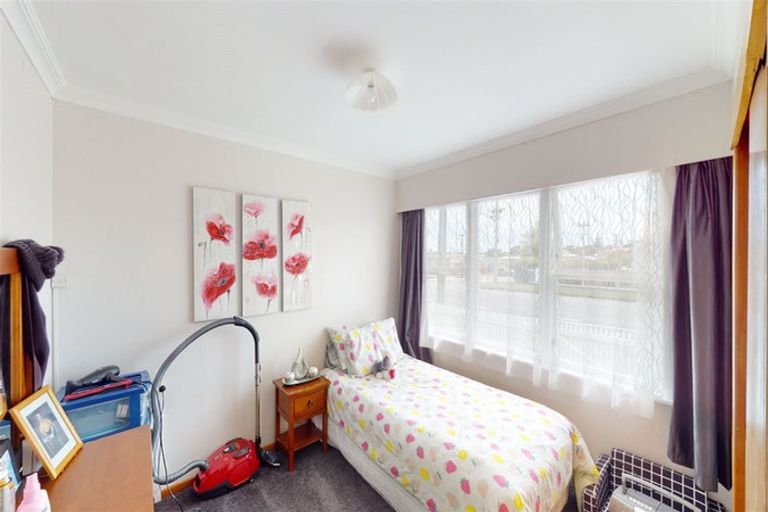 Photo of property in 146 Bath Street, Levin, 5510