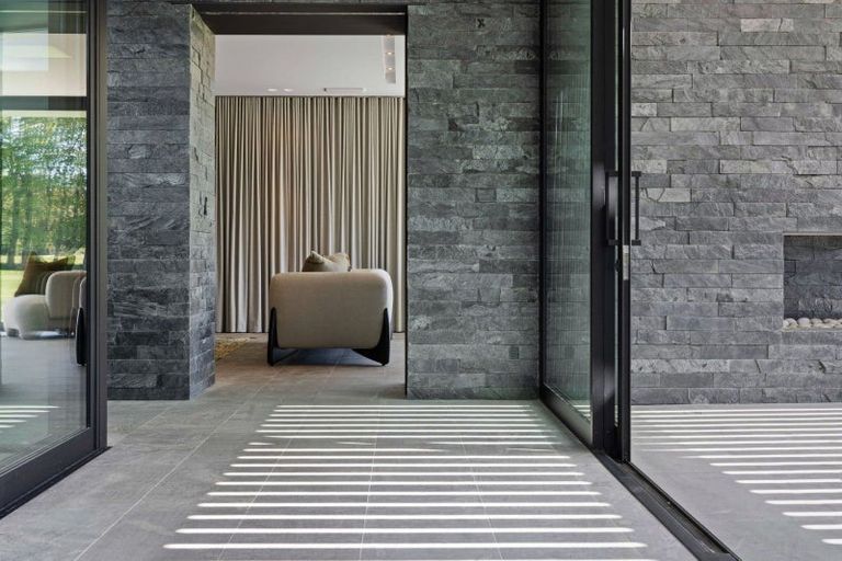 Photo of property in 400 Pound Road, Yaldhurst, Christchurch, 7676