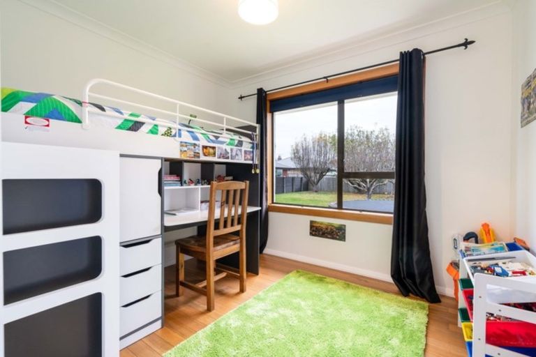 Photo of property in 1 Dryden Street, Mosgiel, 9024