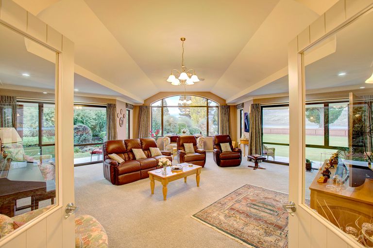 Photo of property in 2 Bell Avenue, Cromwell, 9310